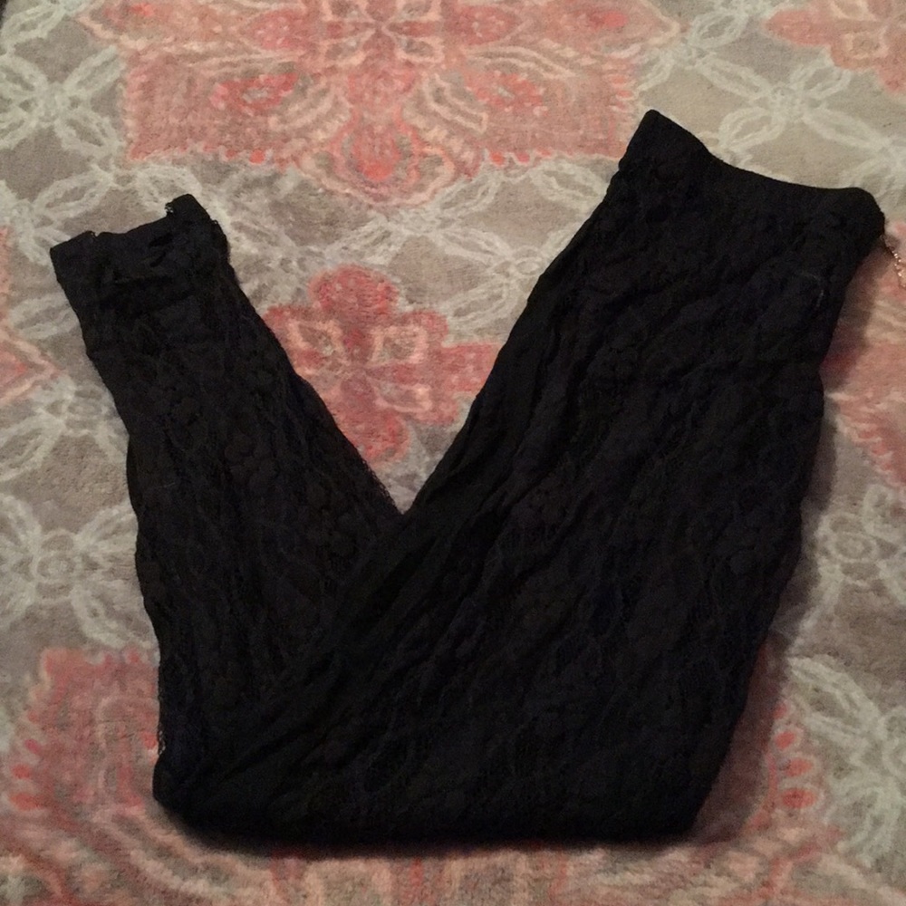 NWOT 6126 by Lindsay Lohan Lady Bird Leggings